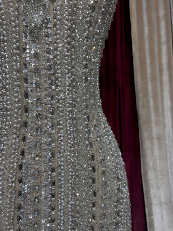 Royal Beauty - Image 4